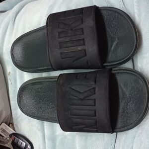 NIKE Men's Slides